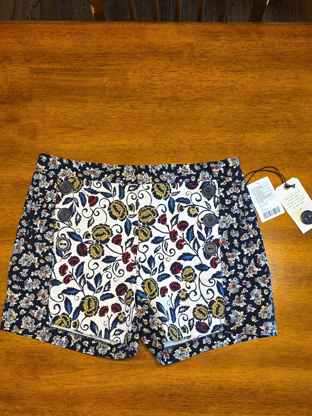 Cartonnier Navy, White, Yellow & Red Floral Panel Shorts ( Antropoligie)